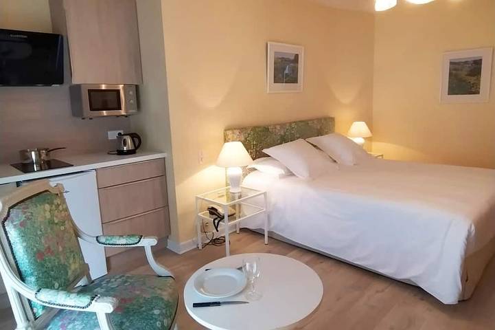 Gîte pour 2 personnes, avec Jardin dans Theatre De Verdure Albi
