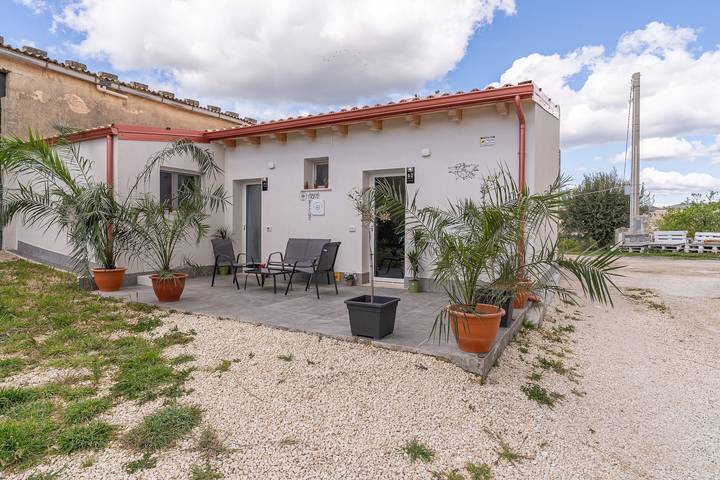 Casa vacanza per 3 persone, con giardino - 1