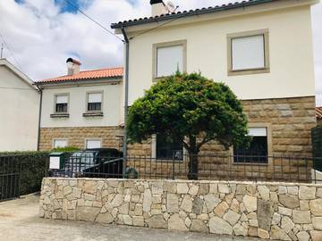 Gîte pour 7 personnes, avec jardin et vue, animaux acceptés dans Figueira de Castelo Rodrigo