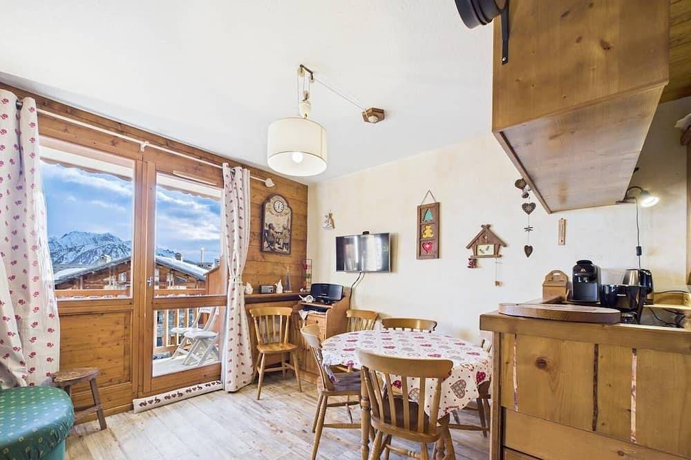 Entire apartment, Confortable 3 Rooms In The Centre in La Rosière, Montvalezan