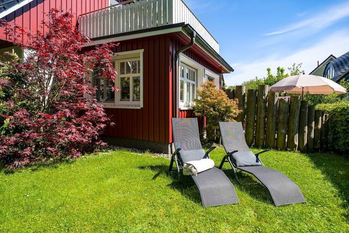 Ferienhaus für 8 Personen, mit Terrasse und Sauna in Prerow - 2