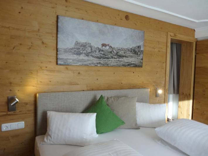 B&B für 2 Personen, mit Terrasse und Garten sowie Pool und Sauna in Neukirchen am Großvenediger