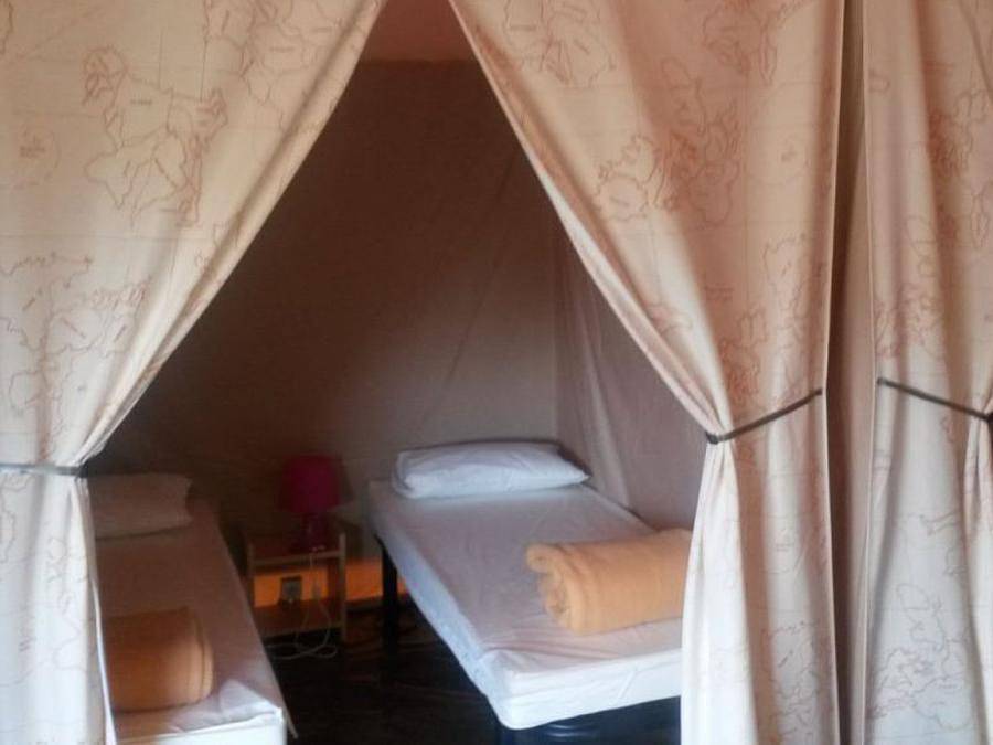 Camping Dordogne Les Cinq Châteaux - Safarizelt 5 personen - Insolite Lodge ohne Sanitäranlagen in Allas-les-Mines, Périgord Noir