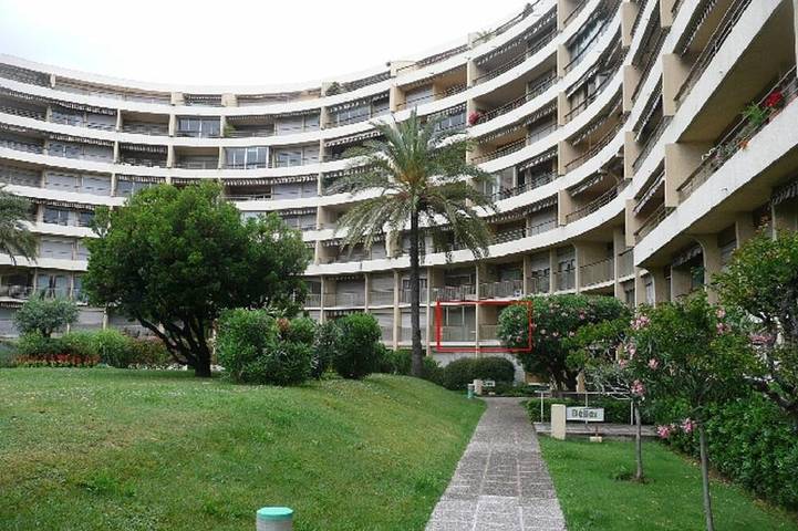 Holiday rental for 4 people, with Terrace and Garden in Cannes La Bocca