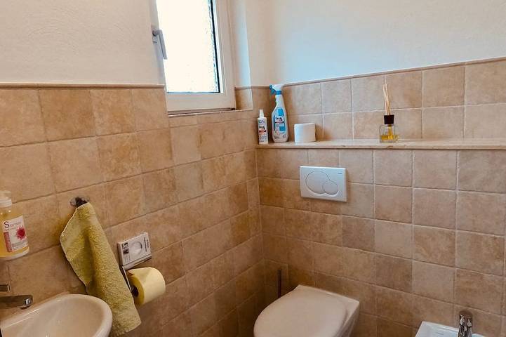 Ferienhaus für 2 Personen, mit Terrasse und Whirlpool in Bonn - 3