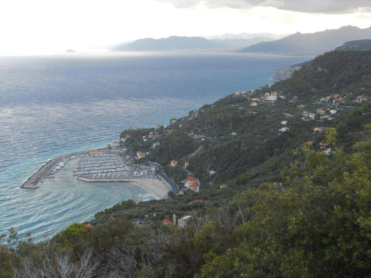 La Rosa Dei Venti in Bagni Vittorio Veneto, Commune de Finale Ligure