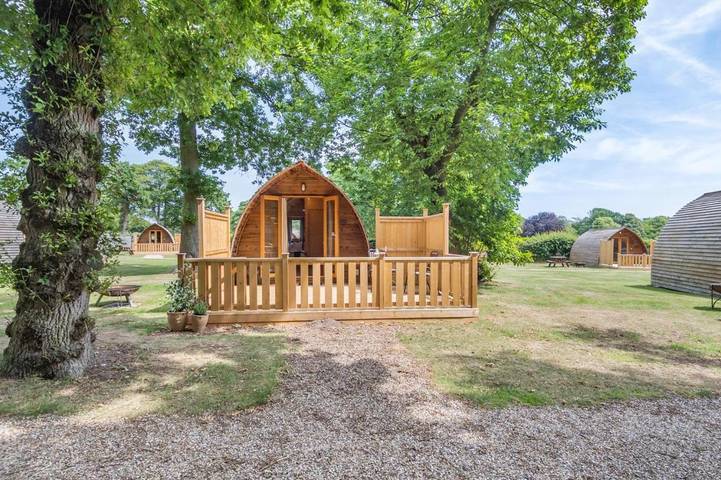 Camping for 2 people, with pets in North Norfolk