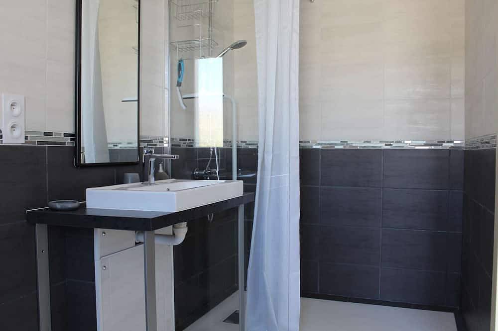 Modernes Ferienhaus für 6 Personen, 100m vom Strand, Garage, Terrassen, in ruhiger Lage in Port-la-Nouvelle, Narbonne und Umgebung