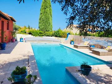 Gîte pour 4 personnes, avec vue ainsi que jardin et piscine à Saint-Georges-d'Orques