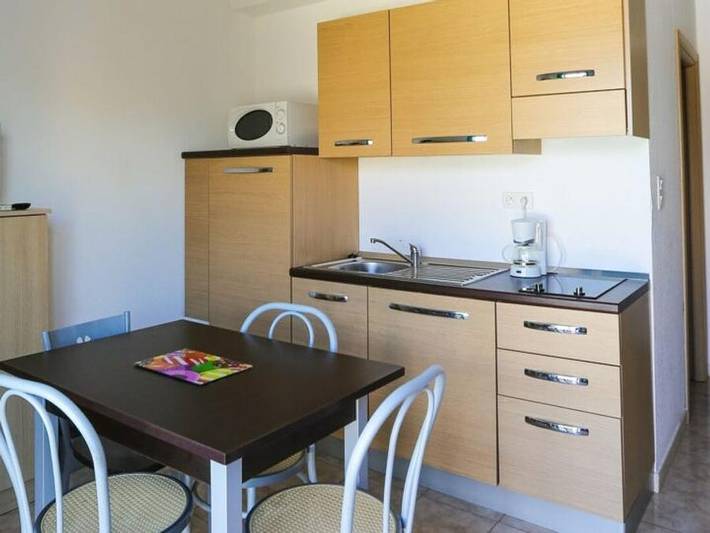 Location de vacances pour 6 personnes, avec bassin pour enfant et balcon/terrasse, animaux acceptés à Linguizzetta - 2