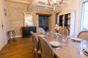 Gîte pour 7 personnes, avec vue et terrasse à Candes-Saint-Martin