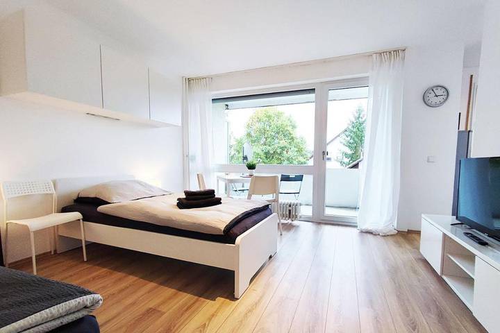 Ferienwohnung für 2 Personen, mit Balkon in Mühlheim am Main