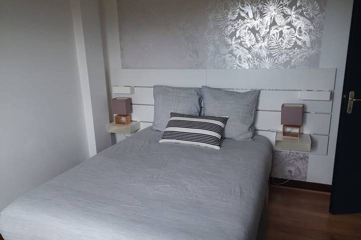 Location de vacances pour 10 personnes, avec jardin à Souraïde - 2