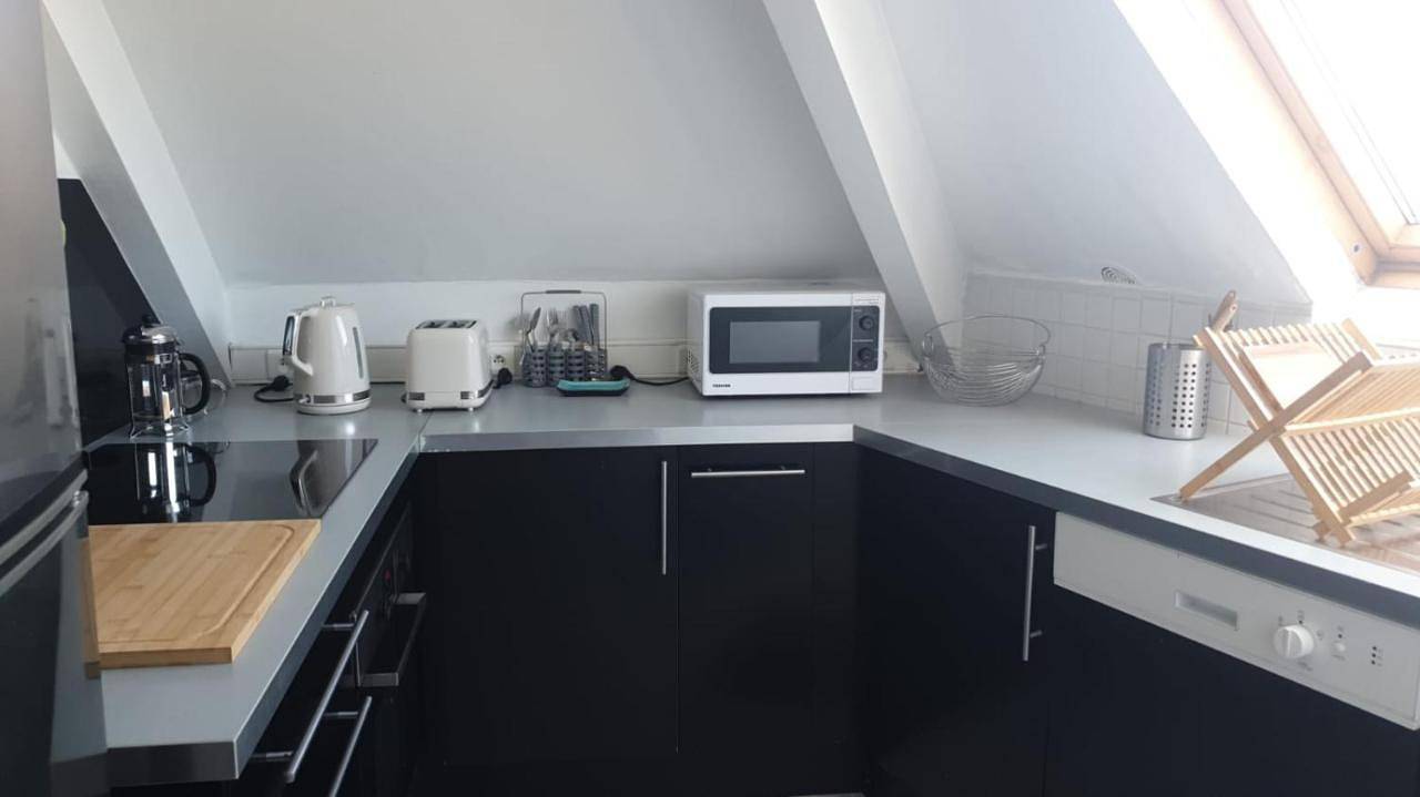 Appartement entier, One-Bedroom Apartment in Le Chesnay, Yvelines