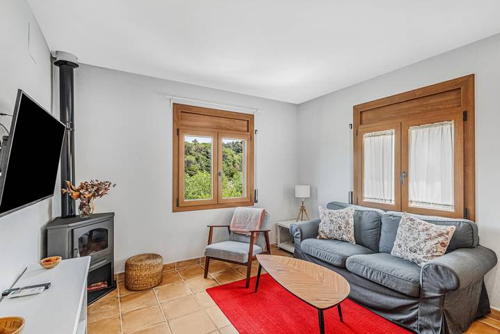 Casa rural para 4 personas, con jardín en Valles Oriental