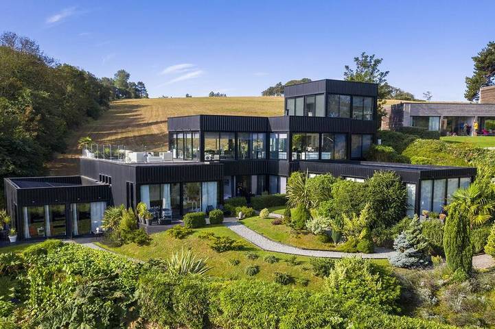 Appartement de vacances pour 2 personnes, avec terrasse ainsi que jardin et piscine, animaux acceptés - 1