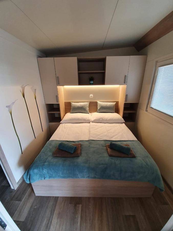 Camping für 4 Personen, mit Terrasse und Garten sowie Ausblick in Drage (Pakoštane) - 4