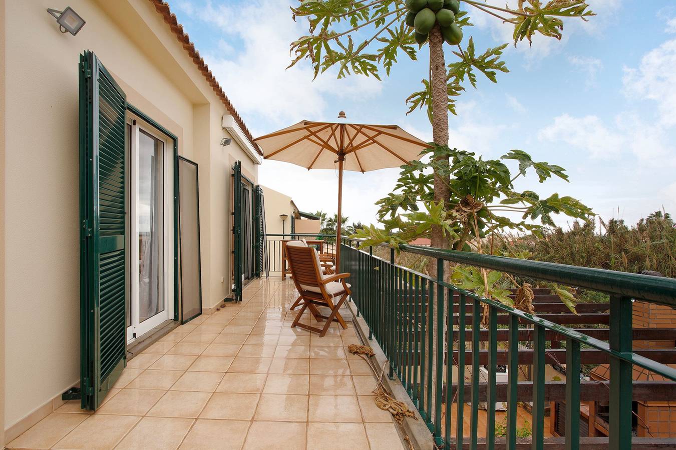 Maison de vacances "Energia Dourada" avec vue sur la mer, terrasse privée et Wi-Fi in Porto Santo, Île de Madère