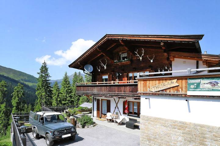 Ferienhaus für 8 Personen, mit Garten und Sauna in Hochfügen - 2