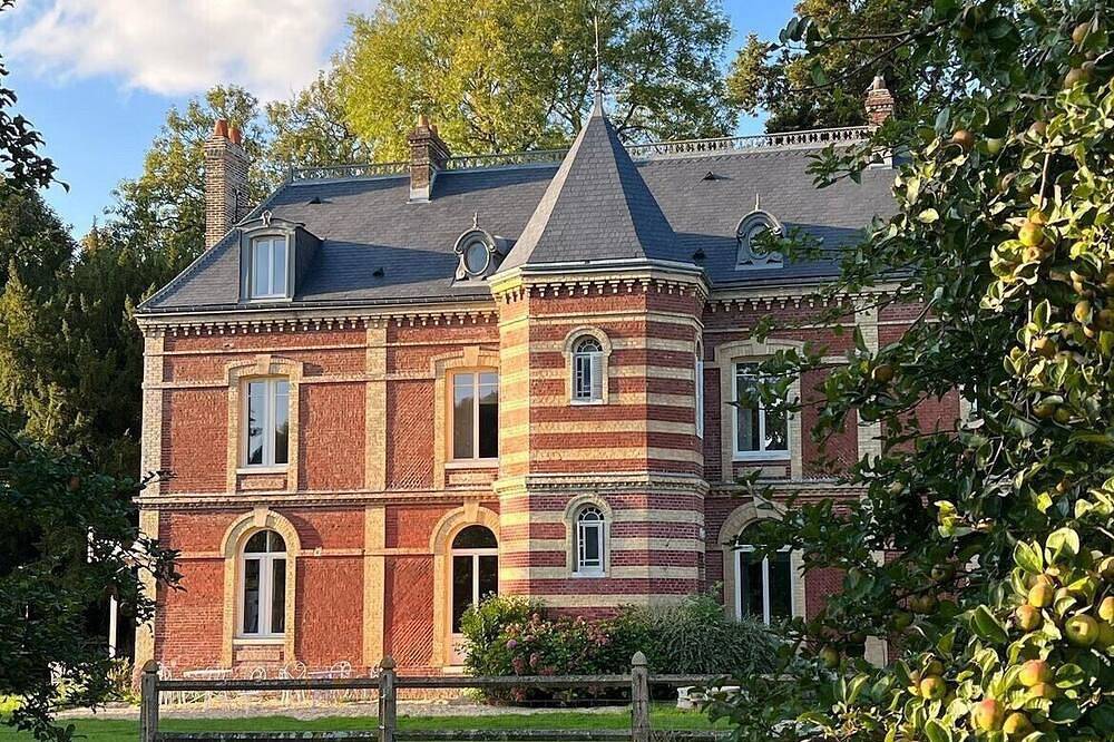 Manoir en Haute-Normandie, de 1878, 5 ch. (10 pers max) à 25' de la mer in Saint-Martin-aux-Arbres, Région de Dieppe