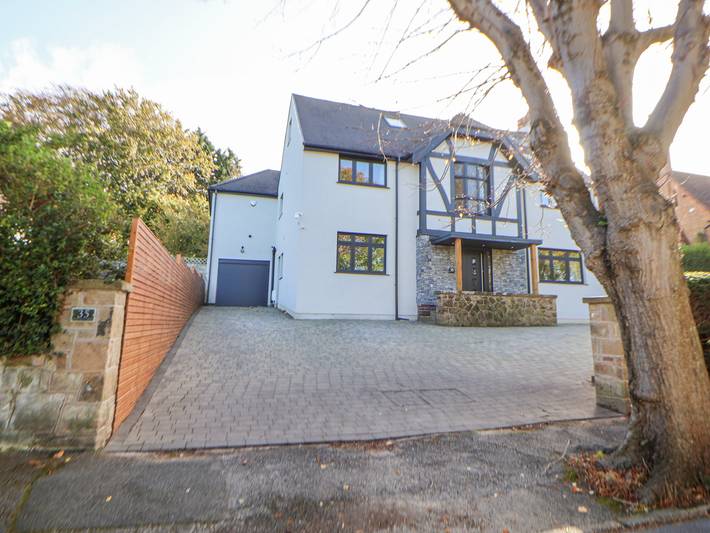 Cottage for 11 people, with garden in Prestatyn