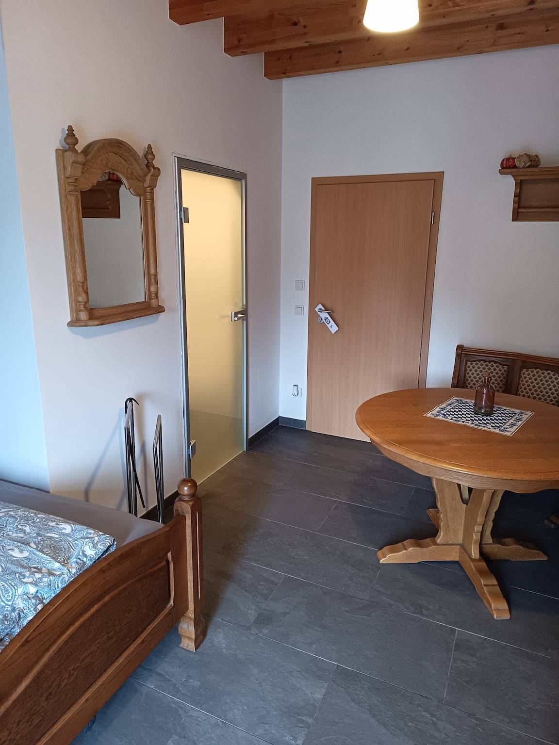 Sonnenhof, Doppelzimmer in Weilmünster, Lahntal