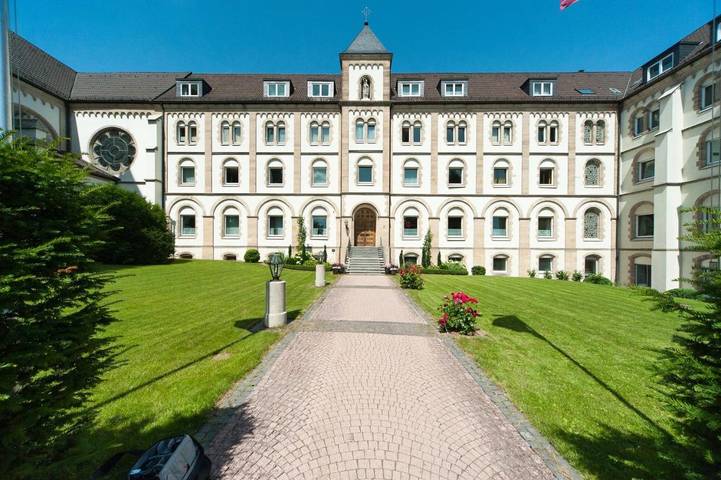 Gîte pour 3 personnes, avec jardin et vue à Hünfeld