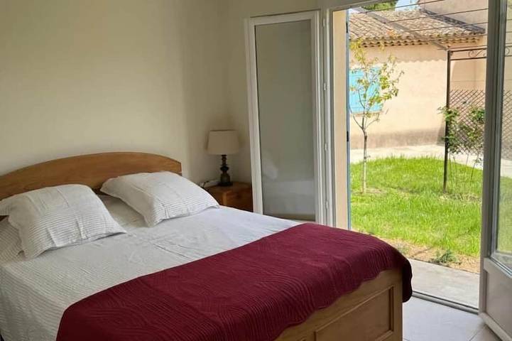 Villa \"Belles Feuilles\" with swimming pool and tennis court in Trans-en-Provence, Draguignan Region