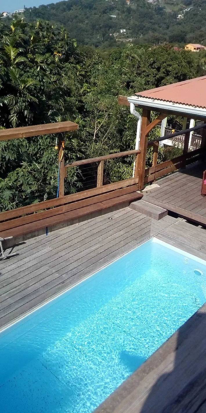 Location de vacances pour 8 personnes, avec piscine et jardin à Rivière-Salée - 3