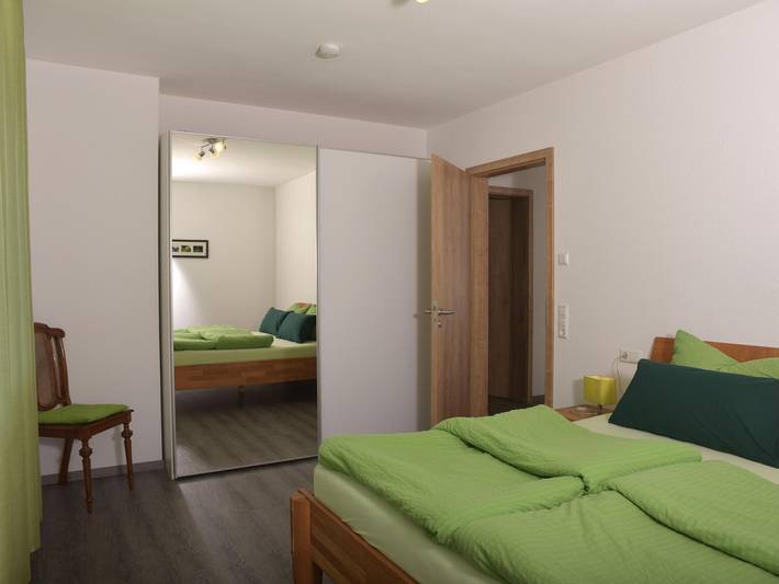 Ganze Ferienwohnung, Ferienhof Hopfgärtle Müller - 1-Zimmer-Apartment "Am Bächle" in Bodnegg, Region Bodensee-Oberschwaben