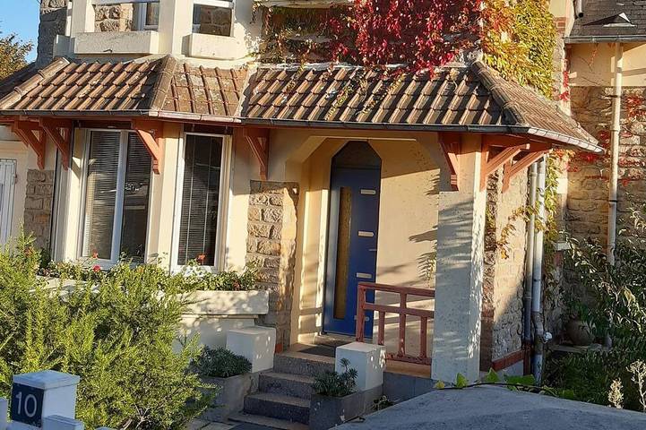 Location de vacances pour 5 personnes, avec jardin dans Office De Tourisme De Barneville Carteret