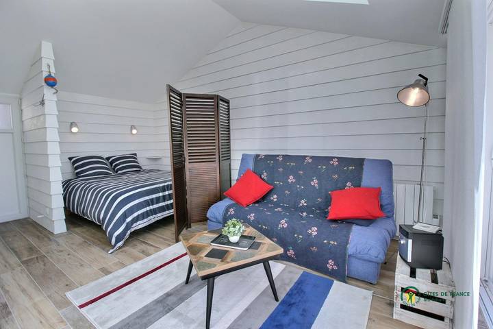 Gîte pour 2 personnes, avec terrasse à Plougoumelen - 3