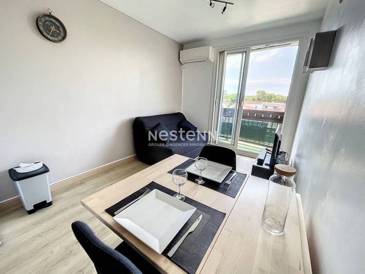 Gîte pour 4 personnes, avec balcon dans Plage des Pins - 4