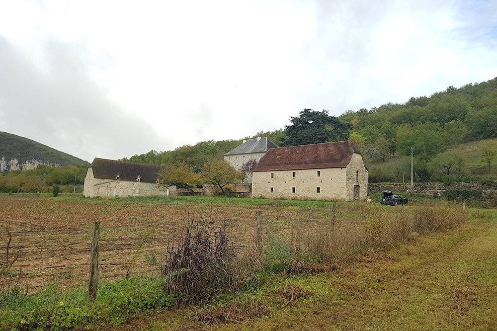 Large vacation home in the Lot in the heart of the Quercy regional park in Saint-Sulpice (Lot), Quercy