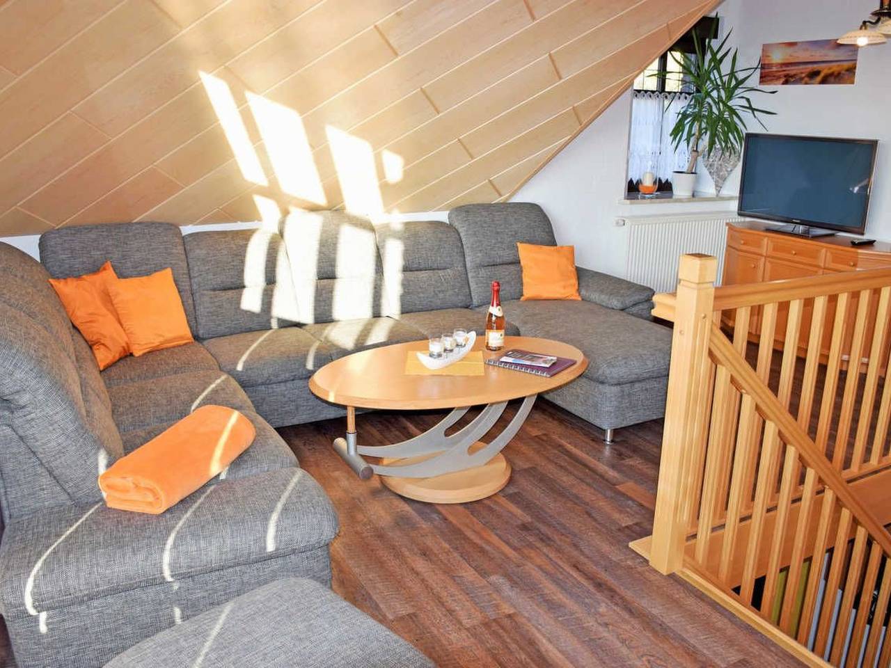 Ganze Wohnung, Maisonette-Wohnung direkt am Selliner See in Selliner See, Sellin