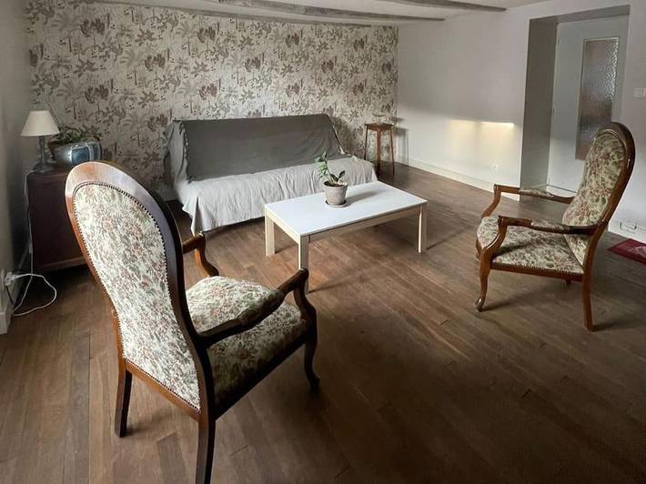 Location de vacances pour 4 personnes, avec terrasse à Oradour-Saint-Genest - 2