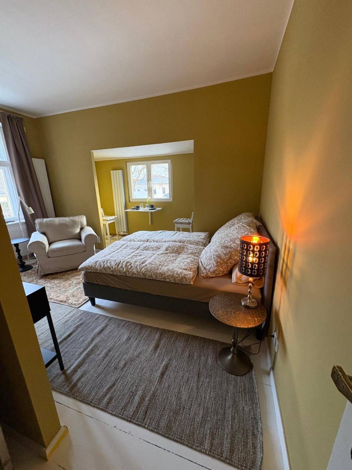 Apartamento entero, Acogedor estudio en las afueras, apto para mascotas in Marzahn - Hellersdorf, Berlín