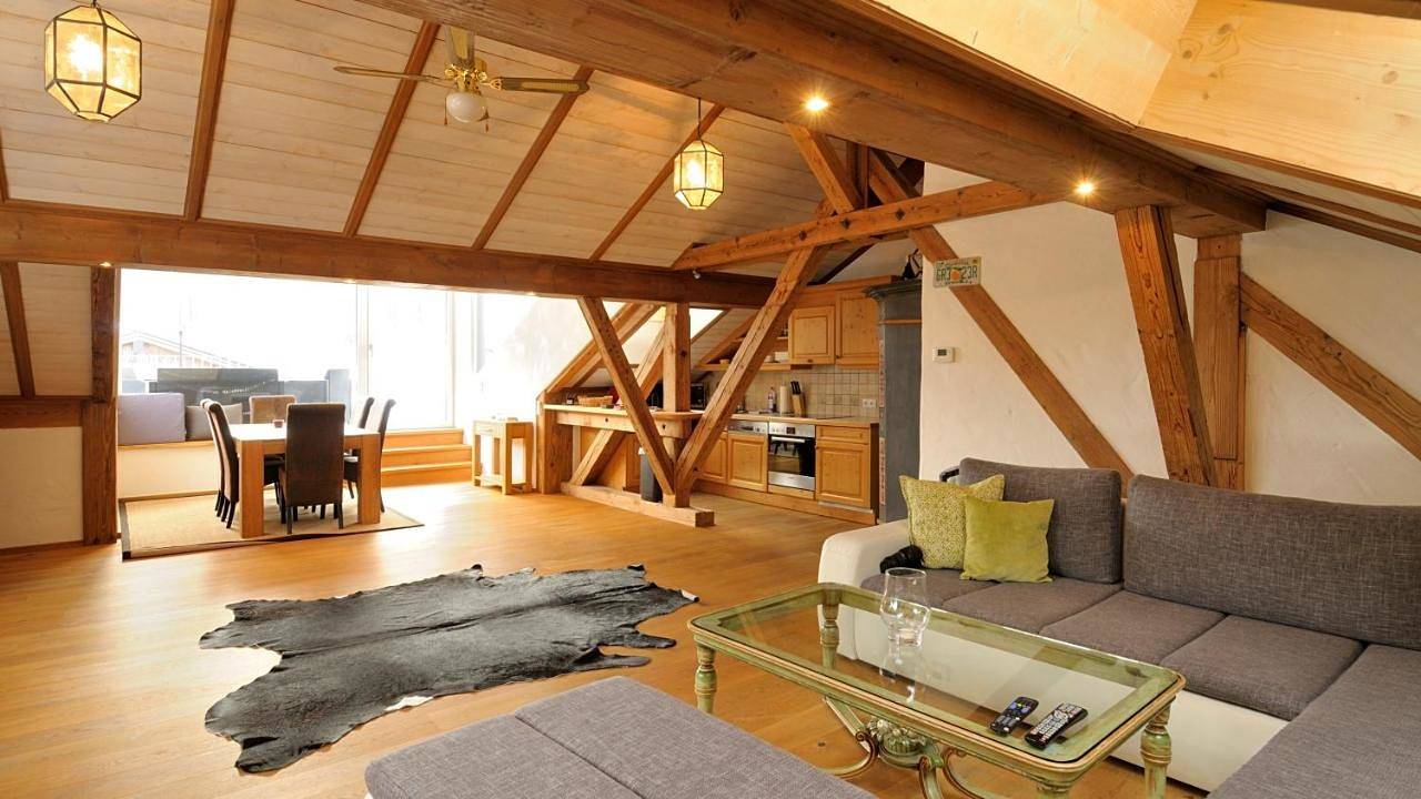 Ganze Wohnung, Apartment with Terrace in Kitzbühel, Hohe Salve