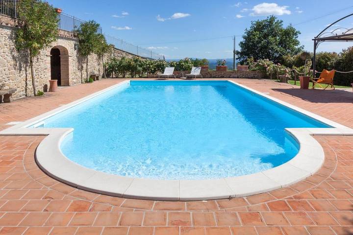 Gîte pour 4 personnes, avec jardin ainsi que piscine et vue à Corciano - 2