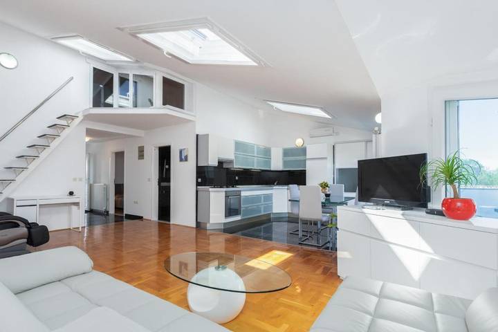 Ferienwohnung für 4 Personen, mit Balkon/Terrasse in Funtana - 4