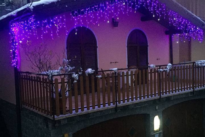 Chalet für 2 Personen, mit Balkon und Garten am Comer See