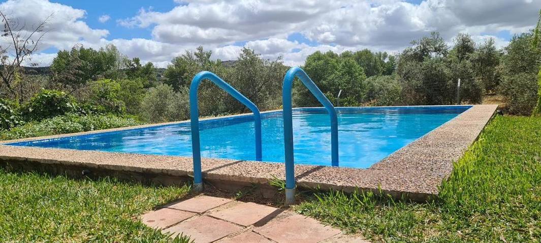 Casa de vacaciones para 4 personas, con piscina además de jardín y vistas, Se admiten mascotas en Provincia de Sevilla - 2