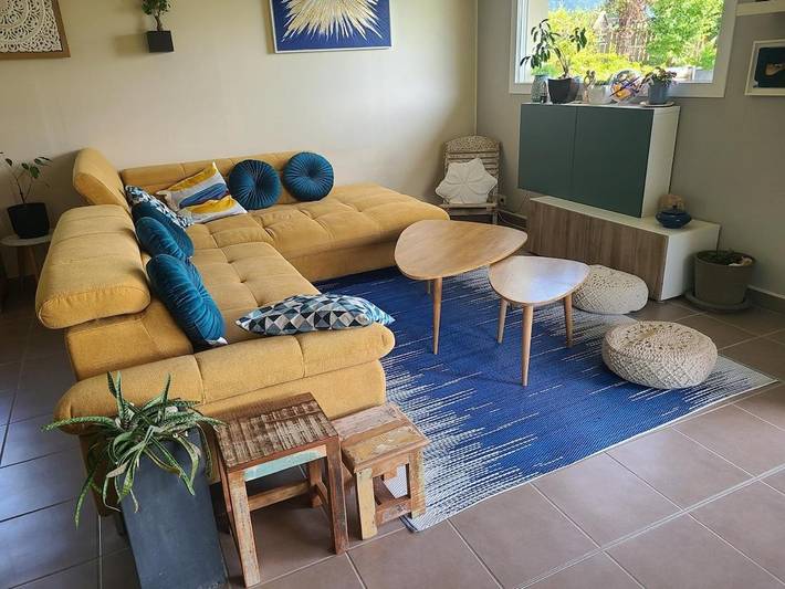 Location de vacances pour 9 personnes, avec jardin et terrasse ainsi que jacuzzi et piscine à Marthod - 3