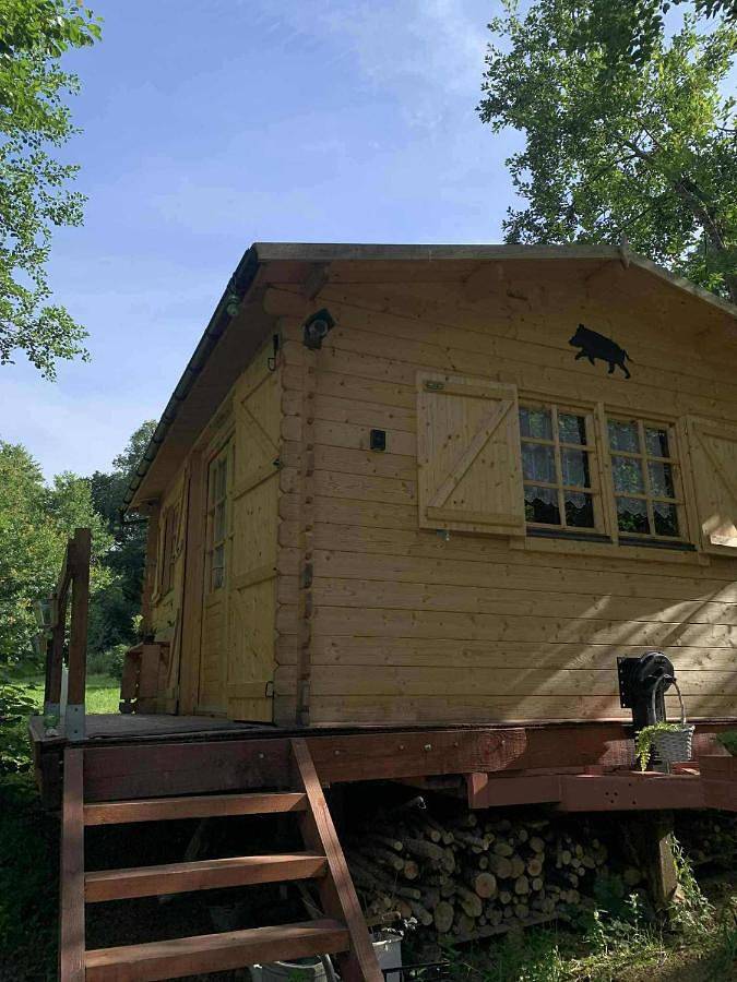 Camping pour 2 personnes, avec jardin ainsi que vue et balcon dans les Ardennes - 3