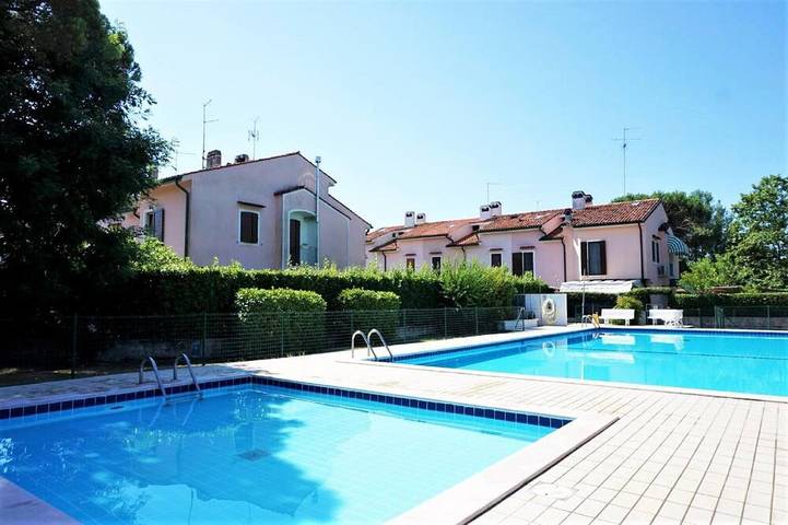 Casa vacanza per 7 persone, con piscina e giardino - 1