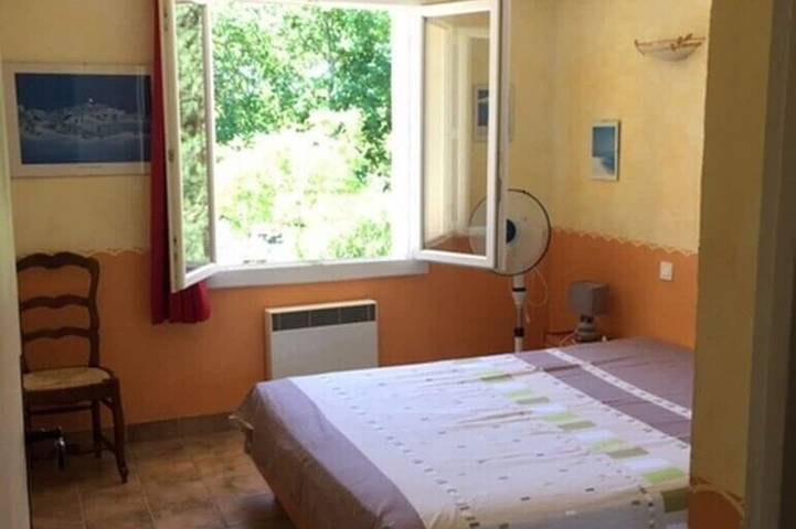 Gîte pour 2 personnes, avec jardin et balcon à Sarrians - 2