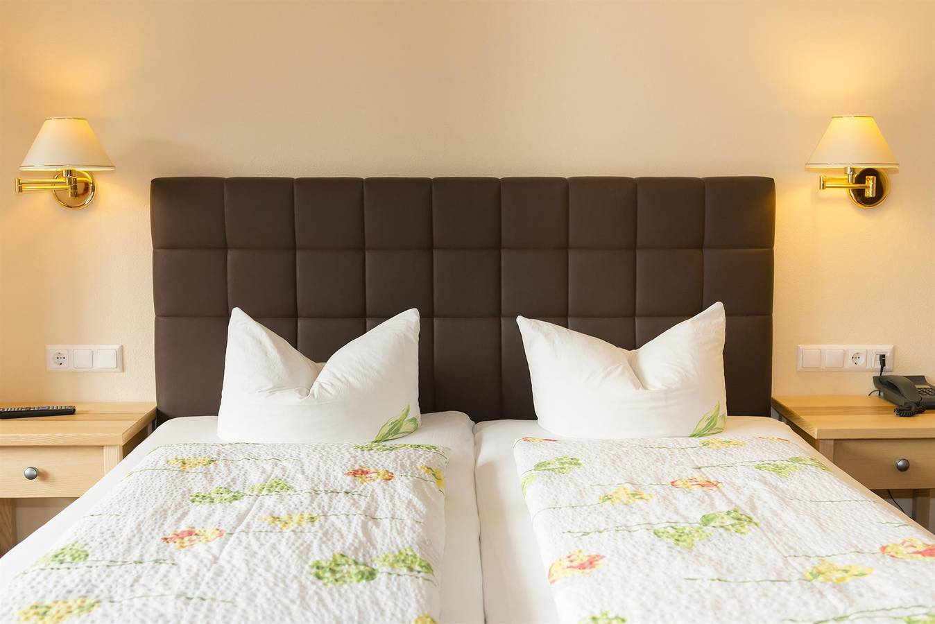 Tweepersoonskamer, bad, Wc, 1 slaapkamer in Niederau, Wildschönau