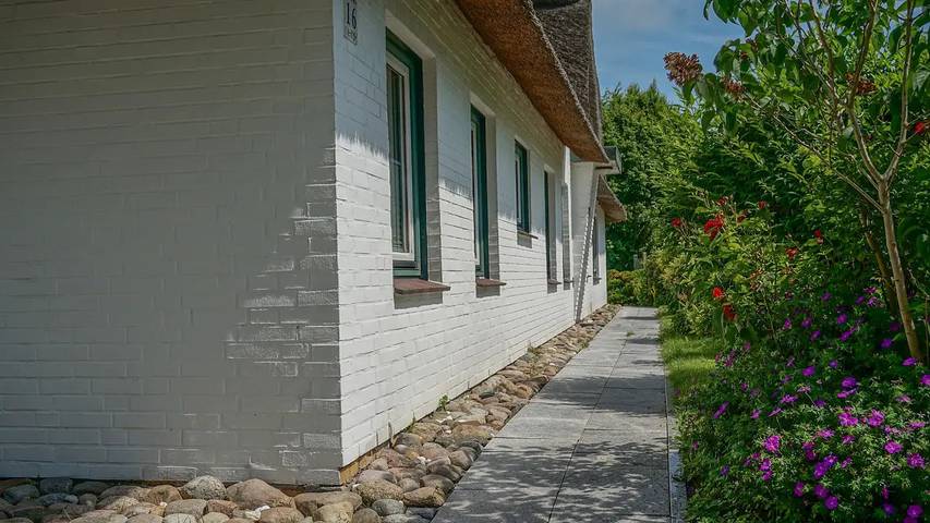Ferienwohnung für 8 Personen, mit Garten in Katharinenheerd - 2