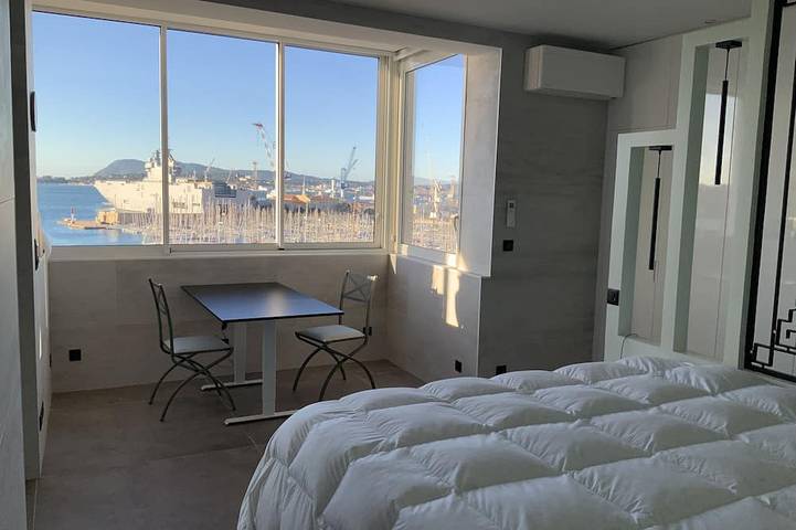 Gîte pour 4 personnes dans Port De Toulon - 3