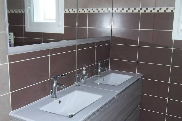 Location de vacances pour 6 personnes, avec terrasse et jardin à Saint-Martin-de-Gurson - 4